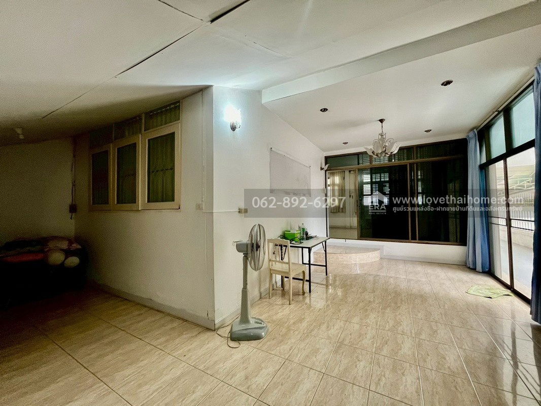 รูป ขายบ้านเดี่ยว หมู่บ้านเปรมประชา-ดอนเมือง พื้นที่64ตารางวา หลังมุม ขาย 2.9 ล้านบาทเท่านั้น หาบ้านเดี่ยวย่านนี้ในราคาถูกกว่านี้ไม่มีอีกแล้วค่ะ - รูปที่ 6/11