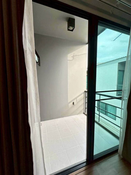 picture For rent Ban Klang Muang Ratchaphruek-Rama5 fully furnished - 3/17