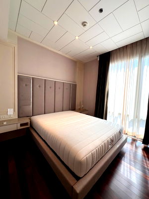 Condos for sale : For sell Star View Rama 3 1bed, 2baths, 77sqm, 25Fl Fully furnished 【Line: Yosita828】