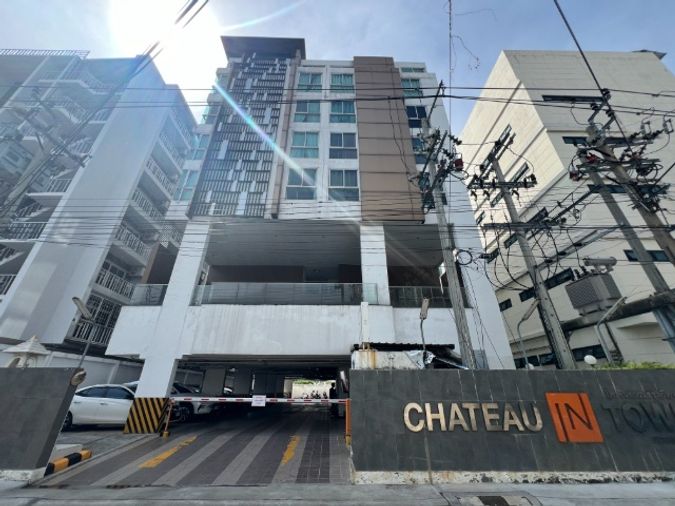 Chateau in Town Sukhumvit 64 Skymoon