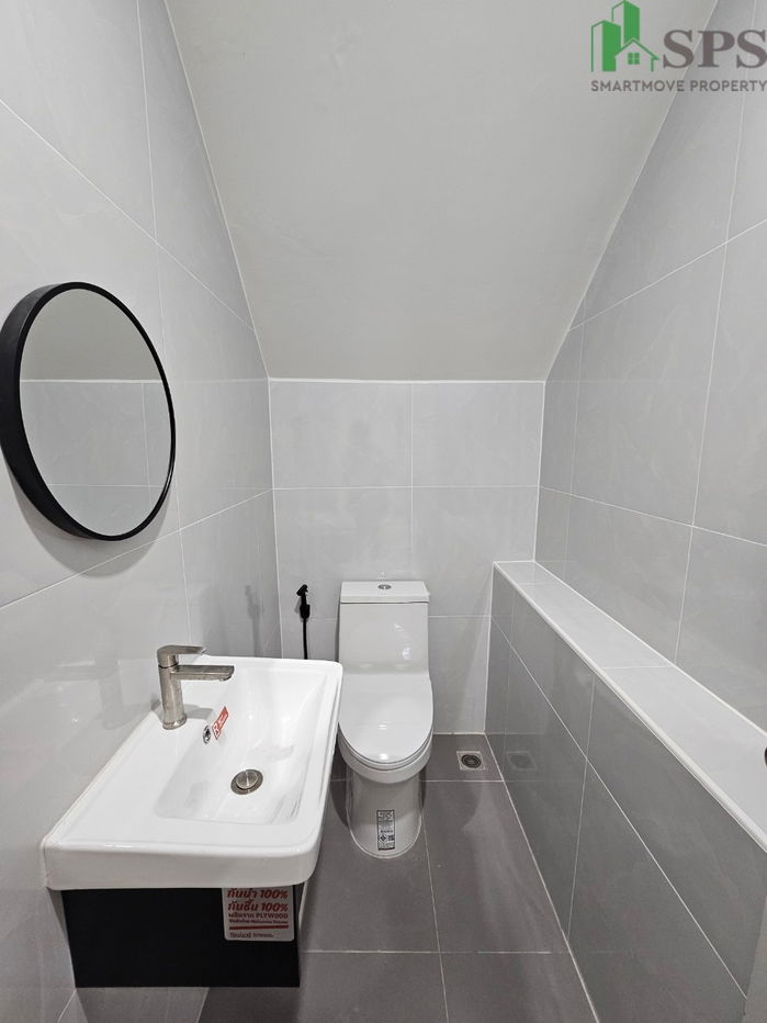 picture Newly renovated Townhome for RENT Sukhumvit 101/1 Near BTS Punnawithi (SPSP570)  - 7/20