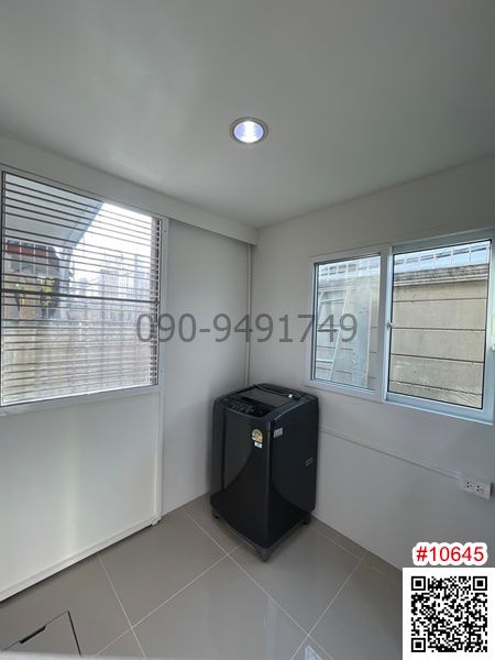 picture Townhouse for rent, 4 floors, Baan Rawipha Project, Sukhumvit 103, next to the main road - 12/32