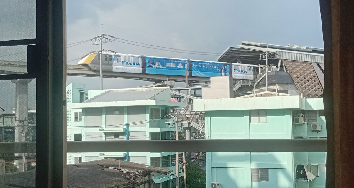 picture To rent an exclusive room at Living Place Condominium in the beginning of Lad Prao 140, connected with 7-11 and closed to Bangkapi Station (cheap)  - 15/43