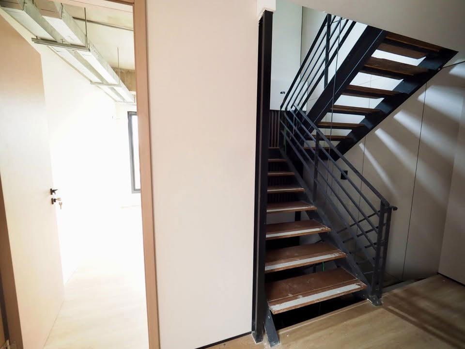 รูป เช่า ให้เช่า ปล่อยเช่า อาคารสำนักงาน ยานนาวา ราคาถูก สนใจ Line: @951qfbfi - รูปที่ 12/15