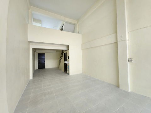 picture FOR SALE COMMERCIAL BUILDING PROPERTY 2950000 BAHT. - 2/8