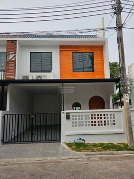 For Rent Townhome, Soi 8, Lat Pla Khao Road , nice view , newly renovated , Chorakhe Bua , Lat Phrao , Bangkok , CX-137969 ✅ Live chat with us ADD LINE @connexproperty ✅ 