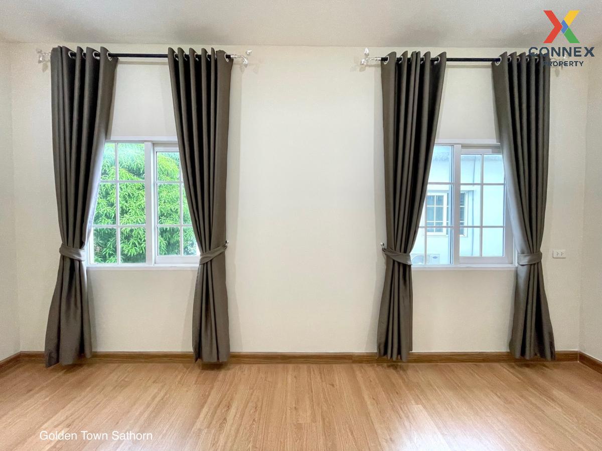 picture For Rent Townhouse/Townhome  , Golden Town Sathorn , BTS-Wutthakat , Bang Wa , Phasi Charoen , Bangkok , CX-137777 ✅ Live chat with us ADD LINE @connexproperty ✅  - 10/12