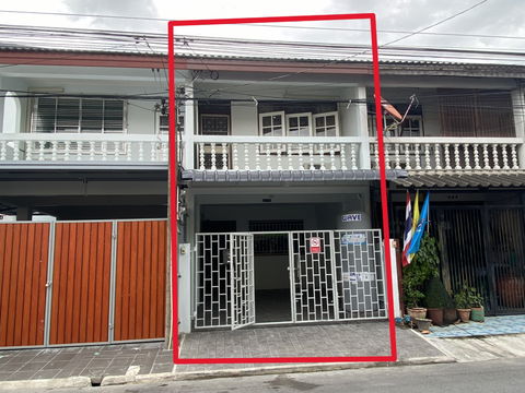 Townhouse for Sale – 18 Sq.m in Ramkhamkheng area