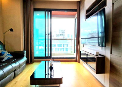 คอนโด BTS เซนต์หลุยส์ : 🔺 ขายคอนโด ดิ แอดเดรส สาทร อาคาร 1 ชั้น 6 6 ห้องนอน ขนาด 55 ตรม ใกล้ ตึกคิงเพาเวอร์ มหานคร