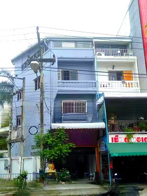 อาคารพาณิชย์ เชียงใหม่ : ขายอาคารพาณิชย์ 4 ชั้น ห้องหัวมุม บนถนนเจริญเมือง เชียงใหม่