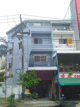 ขายอาคารพาณิชย์ 4 ชั้น ห้องหัวมุม บนถนนเจริญเมือง เชียงใหม่