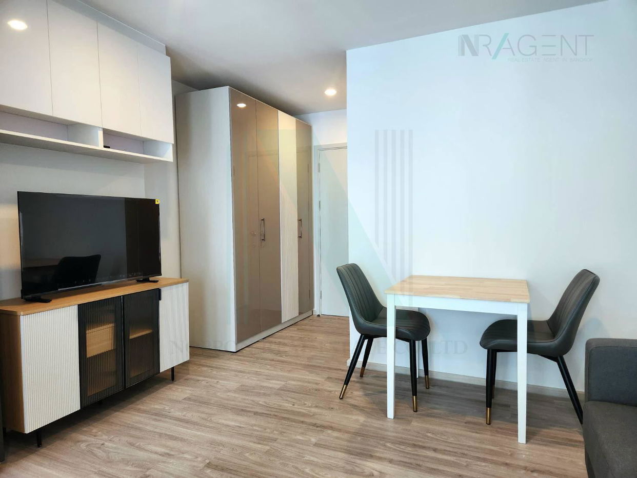 picture 🚩 For Rent Condo REGENT HOME BANGNA Building A, Floor 16,1 bed room, Room size 28 sqm - 1/8