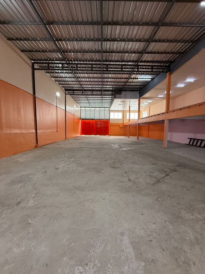 picture Warehouse for Rent – Din Daeng–Ratchada, 6-Wheeler Truck Accessible Prime city warehouse - 9/17
