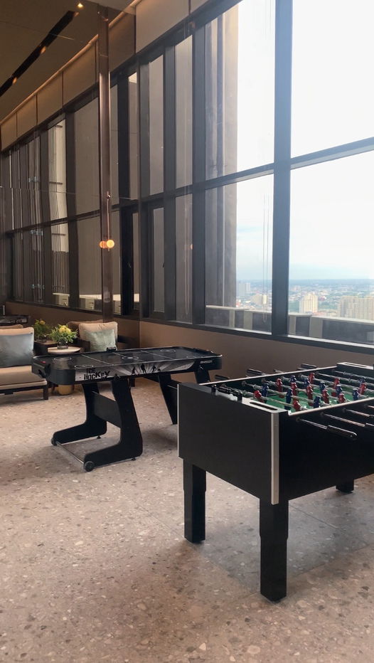 รูป คอนโด 2 ห้องนอน ติดรถไฟฟ้า 0 เมตร ใกล้ห้างดัง ราคาต่ำกว่าตลาด พื้นที่กว้างเป็นสัดส่วน พื้นที่ส่วนกลางครบครัน - รูปที่ 12/41