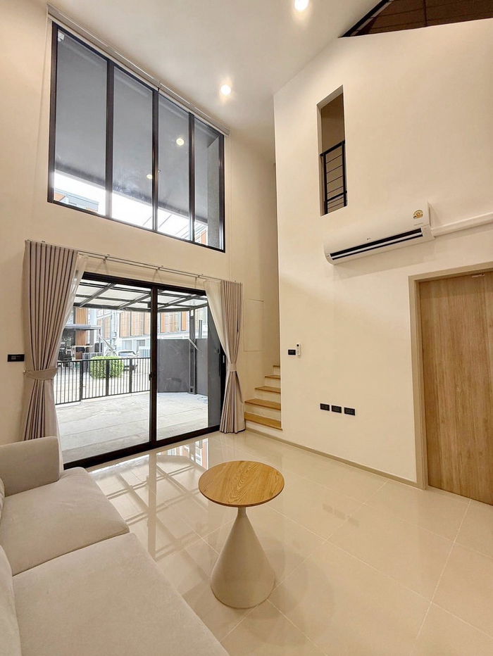 picture Newly home! 3bed 4bath 210sqm. 2parking. Line id: @pfagent - 1/14