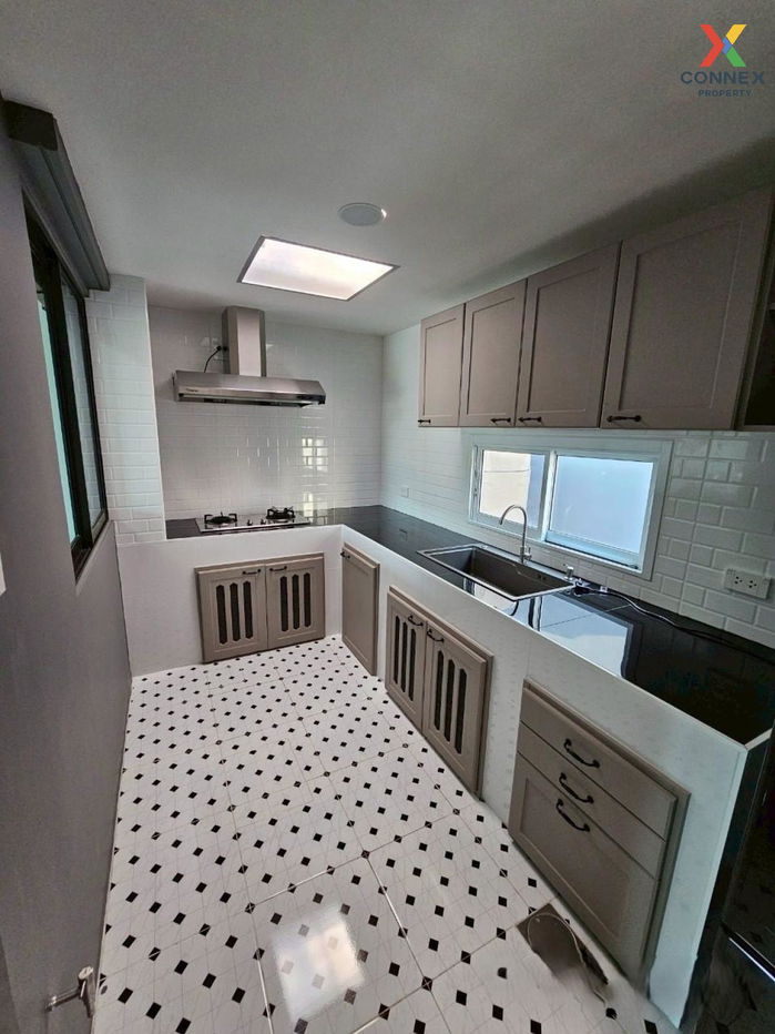 picture For Rent Townhouse/Townhome  , Pleno Bangna - Onnut , Racha Thewa , Bang Phli , Samut Prakarn , CX-132482 ✅ Live chat with us ADD LINE @connexproperty ✅  - 4/10