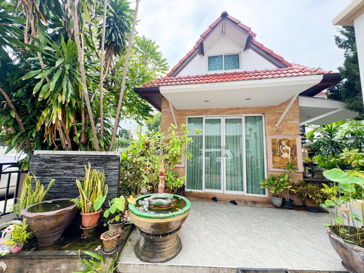 รูป 🏰บ้านใหญ่ 155 ตรว. ที่ดอนเมือง แกรนด์คาแนล ดอนเมือง 5 ห้องนอน / 6 ห้องน้ำ พื้นที่เยอะจนวิ่งเล่นได้ทั้งครอบครัว + มีเรือนรับรองติดคาแนลในโครงการ!💦 - รูปที่ 4/10