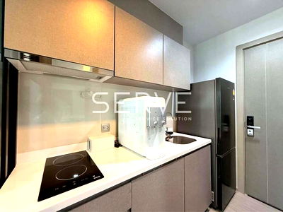 ขายคอนโด : Studio Room  For Sale Good Location Close To MRT Rama 9 -Life Asoke Rama 9
