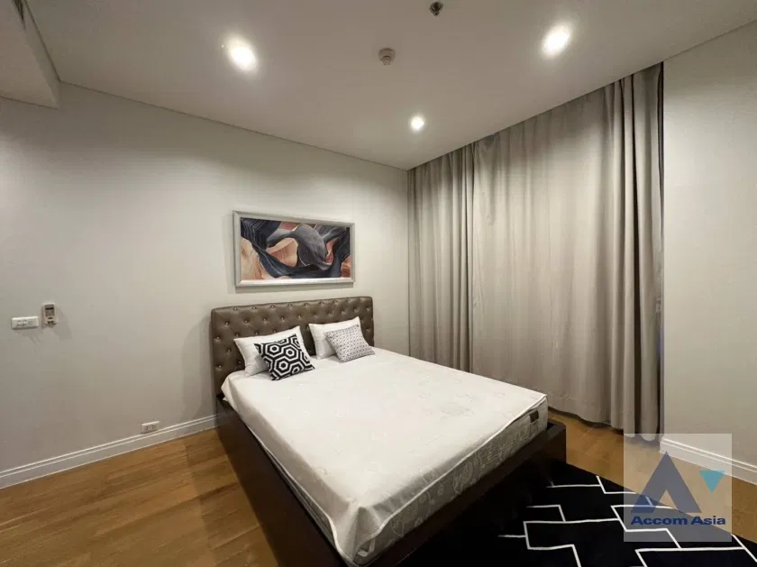 picture 🔼🔽 AccomA 📩  3 BR Condominium @Royal Saladaeng (AA34997) - 9/11