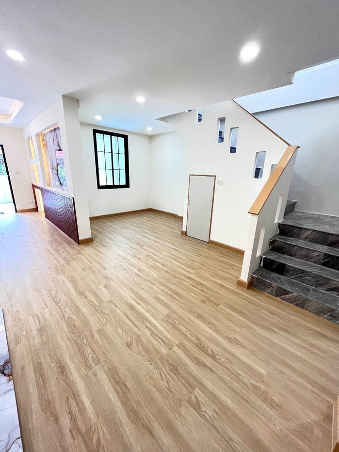 รูป ฟรีโอน! ทาวน์เฮ้าส์ 2 ชั้น คัทลียาวิลล์ ลำลูกกา 49 | ใกล้ BTS คูคต 5 นาที | 2.09 ลบ. - รูปที่ 8/19