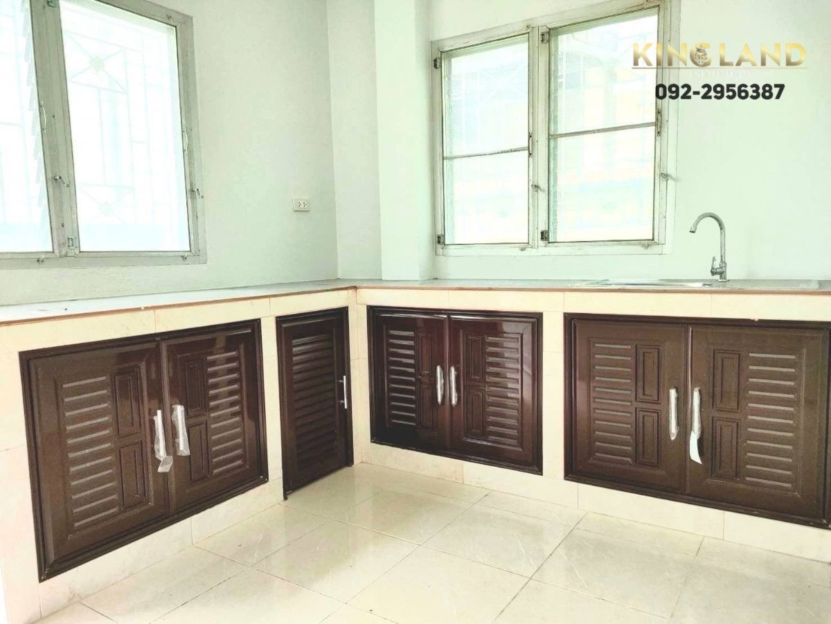 รูป 🔥 #ให้เช่าบ้านเดี่ยว2ชั้น หมู่บ้านสวนหลวงวิลล์ 3 ห้องนอน 2 ห้องน้ำ จอดรถได้ 3 คัน 💵ราคาเช่า 25,000 /เดือน - รูปที่ 4/9