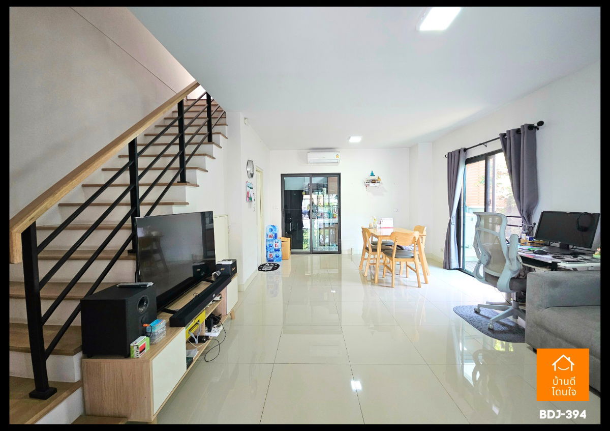 รูป ขายทาวน์โฮม 3 ชั้น โครงการ “บ้านกลางเมือง พหลโยธิน–รามอินทรา” ซอยเทพรักษ์ 47   ลดพิเศษราคา 4.89 ล้าน (จาก 5.1 ล้าน) ค่าธรรมเนียมโอนคนละครึ่ง  - รูปที่ 7/34