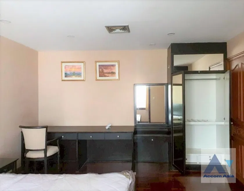 picture 🔼🔽 AccomA 📩  2 BR Condominium @Newton Tower (AA44995) - 9/13