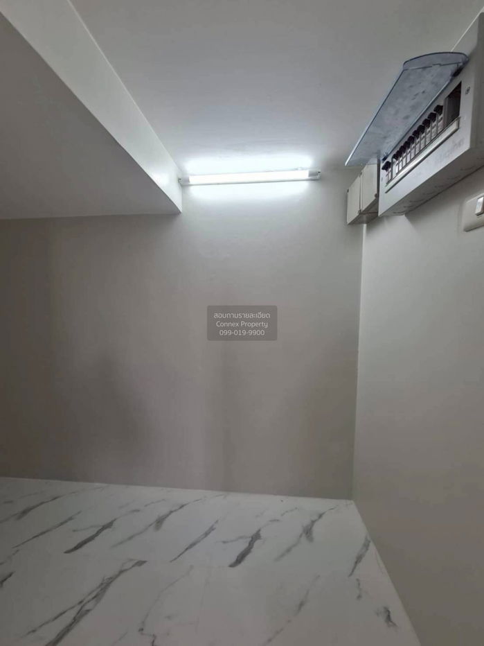 picture For Sale Townhouse/Townhome  , Prinyaluck Wongwaen - Sathorn , corner unit , newly renovated , MRT-Lak Song , Bang Khae , Bang Khae , Bangkok , CX-137963 ✅ Live chat with us ADD LINE @connexproperty ✅  - 9/12