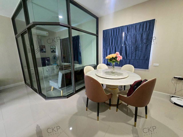 picture Single house, Perfect Place Village, Ramintra-Wongwaen, new house, fully furnished, ready to move in. - 10/18