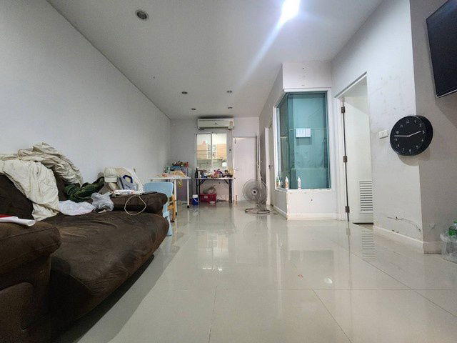 picture FOR SALE TOWNHOUSE PROPERTY 3190000 BAHT. - 5/8