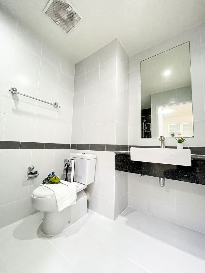 รูป เจ้าของโพส - 𝐀 𝐬𝐩𝐚𝐜𝐞 𝐒𝐮𝐤𝐡𝐮𝐦𝐯𝐢𝐭 𝟕𝟕 คอนโดใกล้ 𝐁𝐓𝐒 อ่อนนุช | ผ่อนเบา 𝟔,𝒙𝒙𝒙 บ/ด. - รูปที่ 26/38