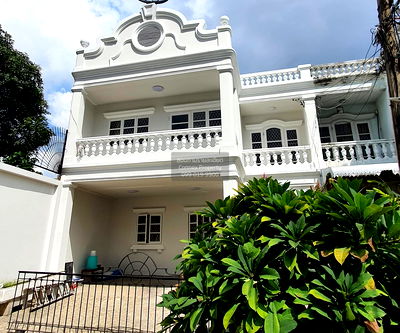 Houses for sale Bangkok : For Sale House , Sukhumvit Garden City 2 , corner unit , Bang Chak , Phra Khanong , Bangkok , CX-137859 ✅ Live chat with us ADD LINE @connexproperty ✅ 