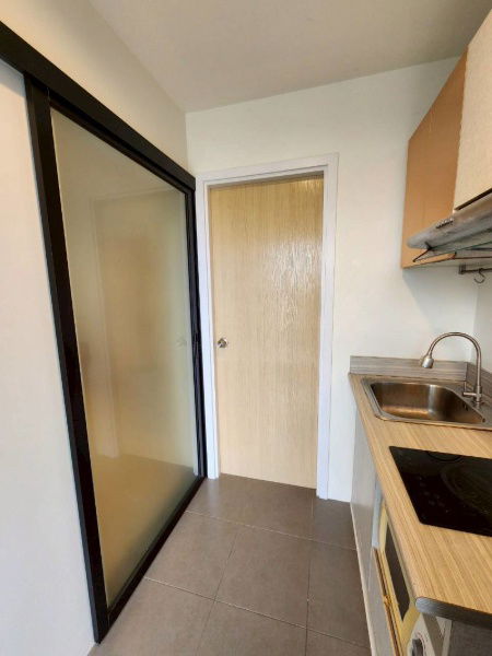 รูป 🔴10,000฿🔴 ไรส์ พระราม 9 ✅ ใกล้ Airport link รามคำแหง ยินดีบริการ🙏:📱 รหัสทรัพย์ 6811-2704📱: ไอดีไลน์:@bbcondo88 - รูปที่ 9/17