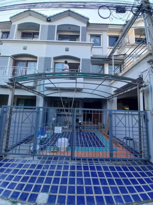 picture For Rent/Sale Townhouse Baan Klangmuang Rama9   Near The nine - 11/15