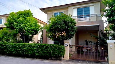 บ้านแฝด นิคมบางชัน : บ้านแฝด รามคำแหง ร่มเกล้า สภาพดี หมู่บ้านนลิลวิลล์ เคหะร่มเกล้า นัดชมบ้านได้ทุกวัน 085-318-6868