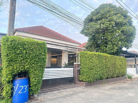 ✨ Single-Storey Detached House for Sale – Warintorn Village, Rangsit Khlong 3 ✨located near BTS Khu Khot (Green Line),