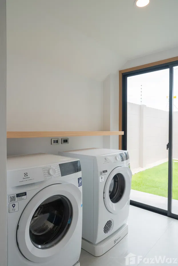 รูป ขาย วิลล่า 5 ห้องนอน ใน โป่ง, ชลบุรี 2001058 - รูปที่ 33/34