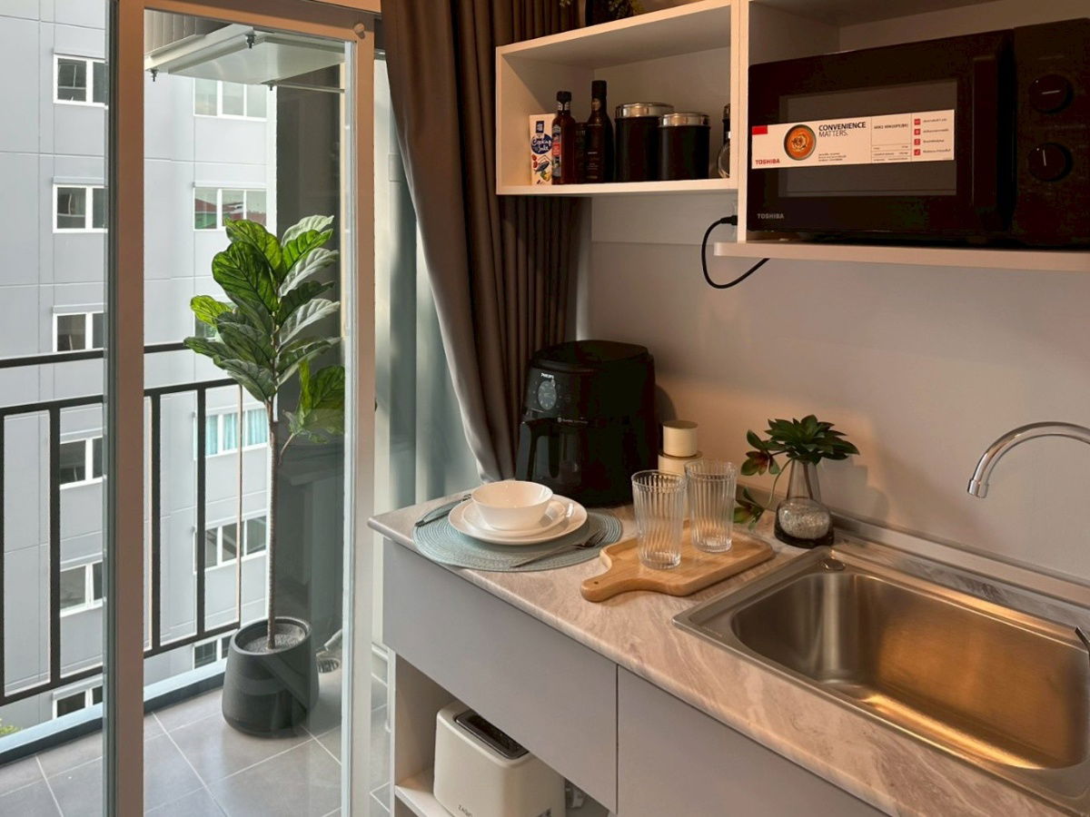 รูป UK06-RC0157 EARN by LPN – คอนโดใหม่ ใกล้นิคมอมตะ ตึก D ชั้น 4 เพียง 7,000 บาทต่อเดือน มีเครื่องซักผ้า - รูปที่ 5/6