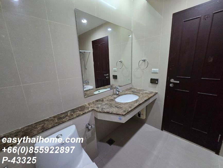 รูป P-43325 ให้เช่า คอนโด เดอะ ไพรม 11 สุขุมวิท 11 Khlong Toei Nuea, Watthana, Bangkok พร้อมอยู่ ราคาถูก Line Id @easythaihome 085-592-2897 - รูปที่ 19/21