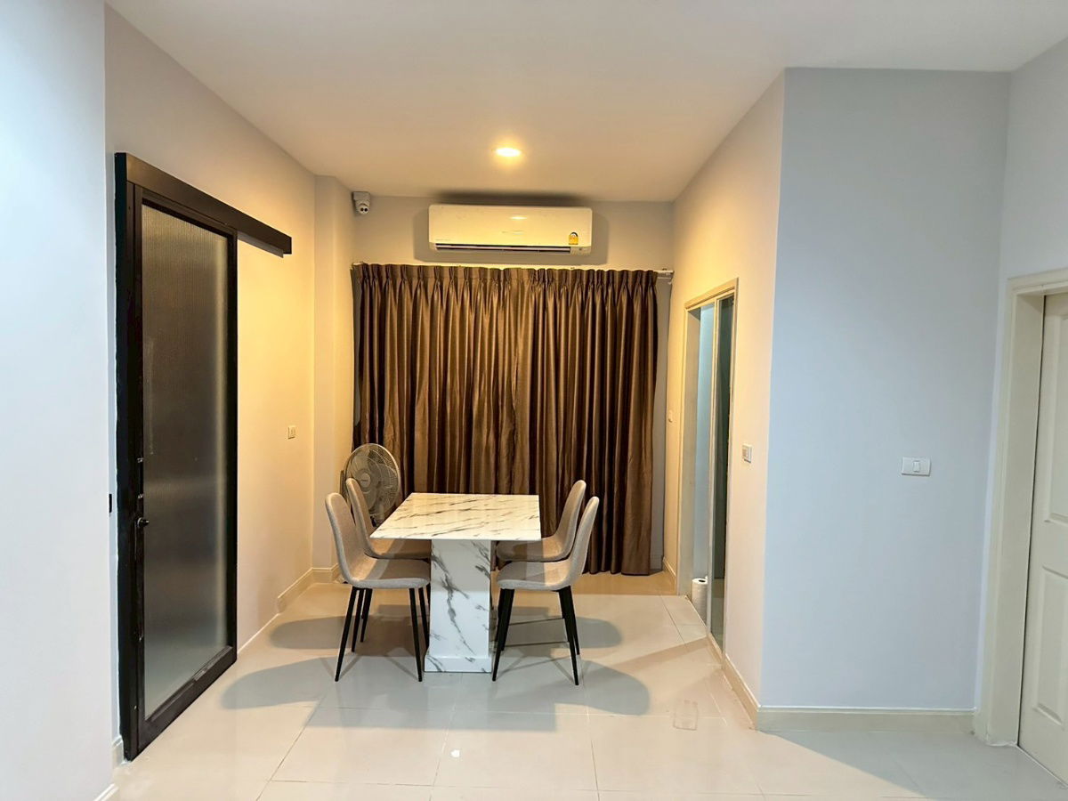 picture For rent, for lease, house in Wang Thonglang, Baan Klang Muang S-Sense Rama 9-Lad Phrao, cheap price, interested, Line: @951qfbfi - 4/22