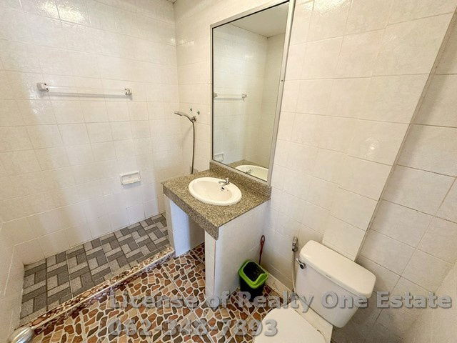 รูป ขาย ทาวน์เฮ้าส์ทำเลดี หมู่บ้านวรารักษ์ รามอินทรา – คู้บอน ซอยเลียบคลองสอง 27 - รูปที่ 8/14