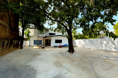 Shophouses for rent เอกมัย 11 : 📢 💥 Newly renovated house, parking for 10 cars, special price 💥 suitable for all types of business