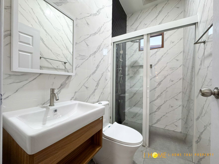 รูป ขายบ้านเดี่ยวสองชั้น 4 ห้องนอน 4 ห้องน้ำ 1 ห้องครัว - รูปที่ 29/37