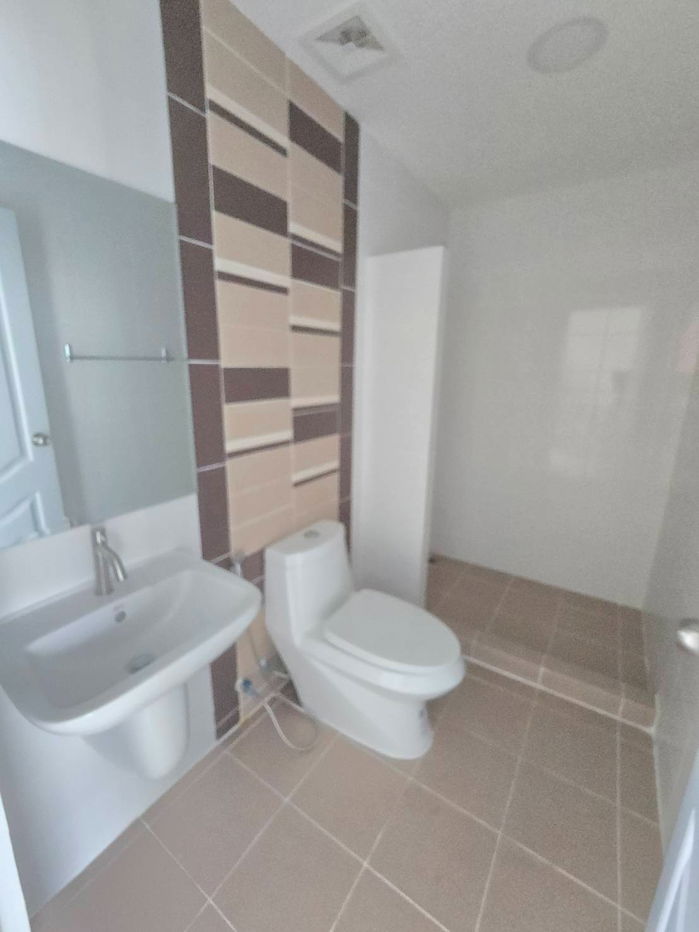 รูป ทาวน์เฮ้าส์ รีโนเวทใหม่ The Trust Town Wongwaen–Lam Luk Ka : เดอะทรัสต์ ทาวน์ วงแหวน–ลําลูกกา ซอยบึงคําพร้อย ปทุมธานี พร้อมอยู่ ทำเลดี ราคาถูกคุ้ม - รูปที่ 20/22