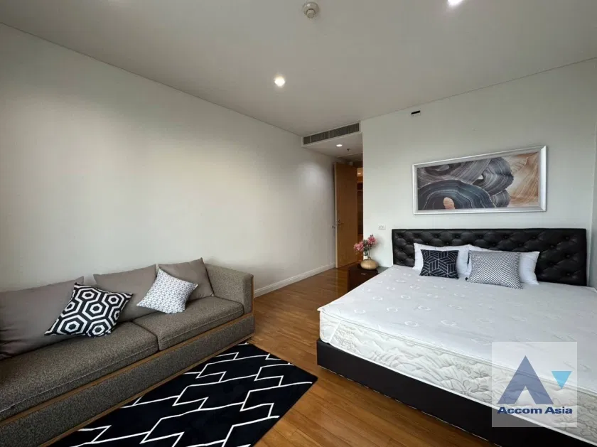 picture 🔼🔽 AccomA 📩  3 BR Condominium @Royal Saladaeng (AA34997) - 6/11