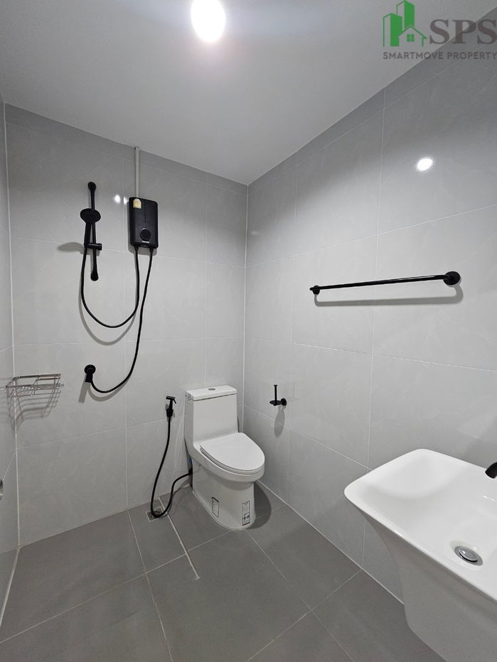 picture Newly renovated Townhome for RENT Sukhumvit 101/1 Near BTS Punnawithi (SPSP570)  - 19/20
