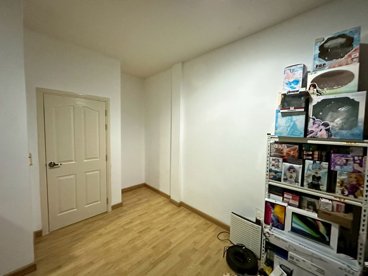 picture For rent, for lease, house in Wang Thonglang, Baan Klang Muang S-Sense Rama 9-Lad Phrao, cheap price, interested, Line: @951qfbfi - 17/22