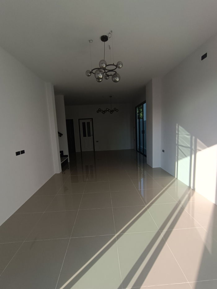 picture ,Urgent Sale! Newly Built 2Storey Villa in Prime Location On Sukhumvit Near Jomtien Beach Pattaya - 7/21