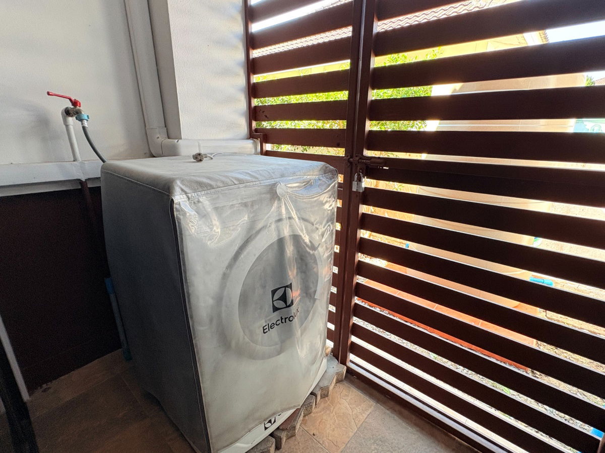 รูป ให้เช่าบ้านเดี่ยวชั้นเดียวในโครงการ มี 3 ห้องนอน 3 ห้องน้ำ 1 ห้องครัว จอดรถได้ 2 คัน .  - รูปที่ 17/20