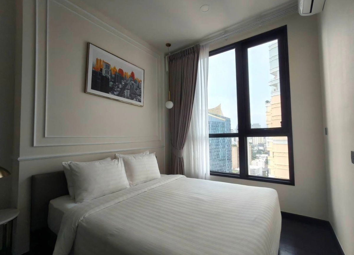 picture PARK ORIGIN THONGLOR - 12/12